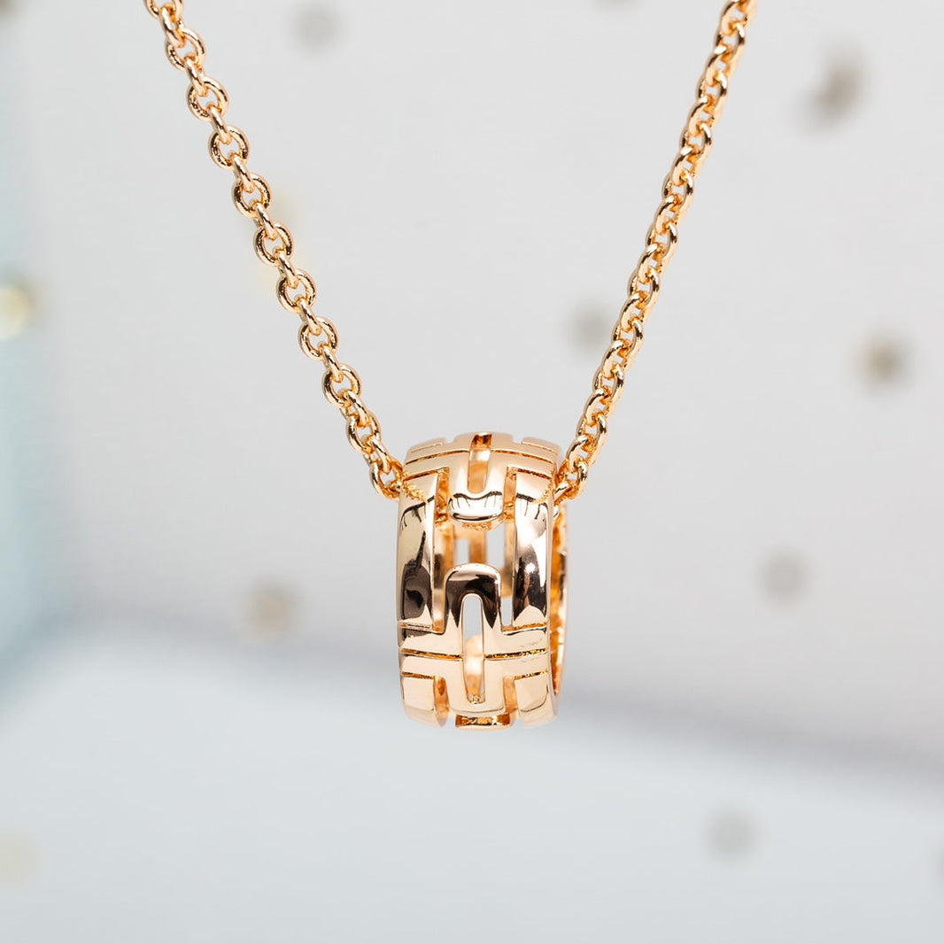 [Luna Brilliance]PARENTESI NECKLACE PINK GOLD