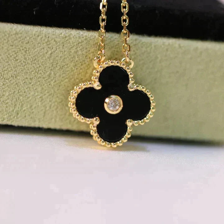 [Lunabriance]CLOVER 15MM DIAMOND ONYX NECKLACE