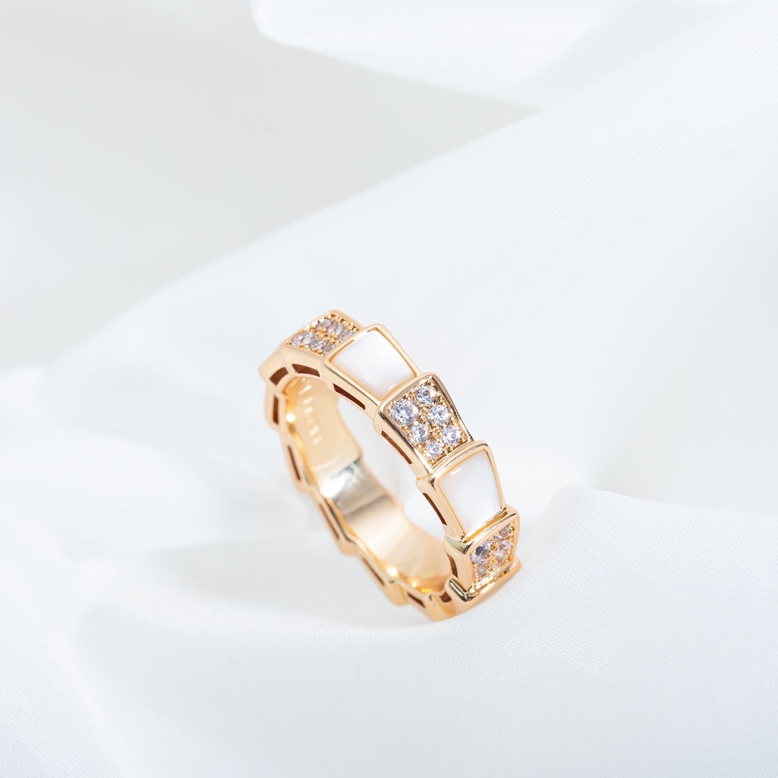 [Lunabriance]SERPENTI RING PINK GOLD MOP DIAMOND PAVED 4MM