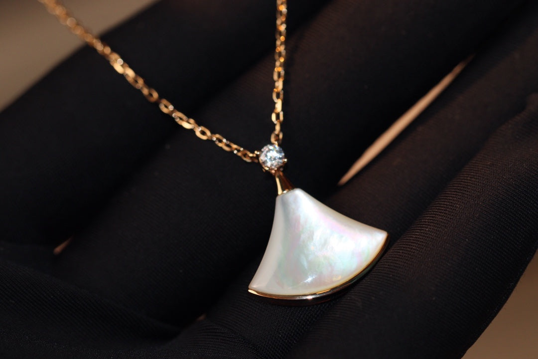 [Lunabriance]DREAM NECKLACE WHITE MOP PINK GOLD 1 DIAMOND