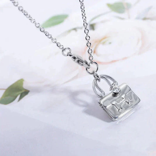 [Lunabriance]AMULETTE PEDANT SILVER NECKLACE