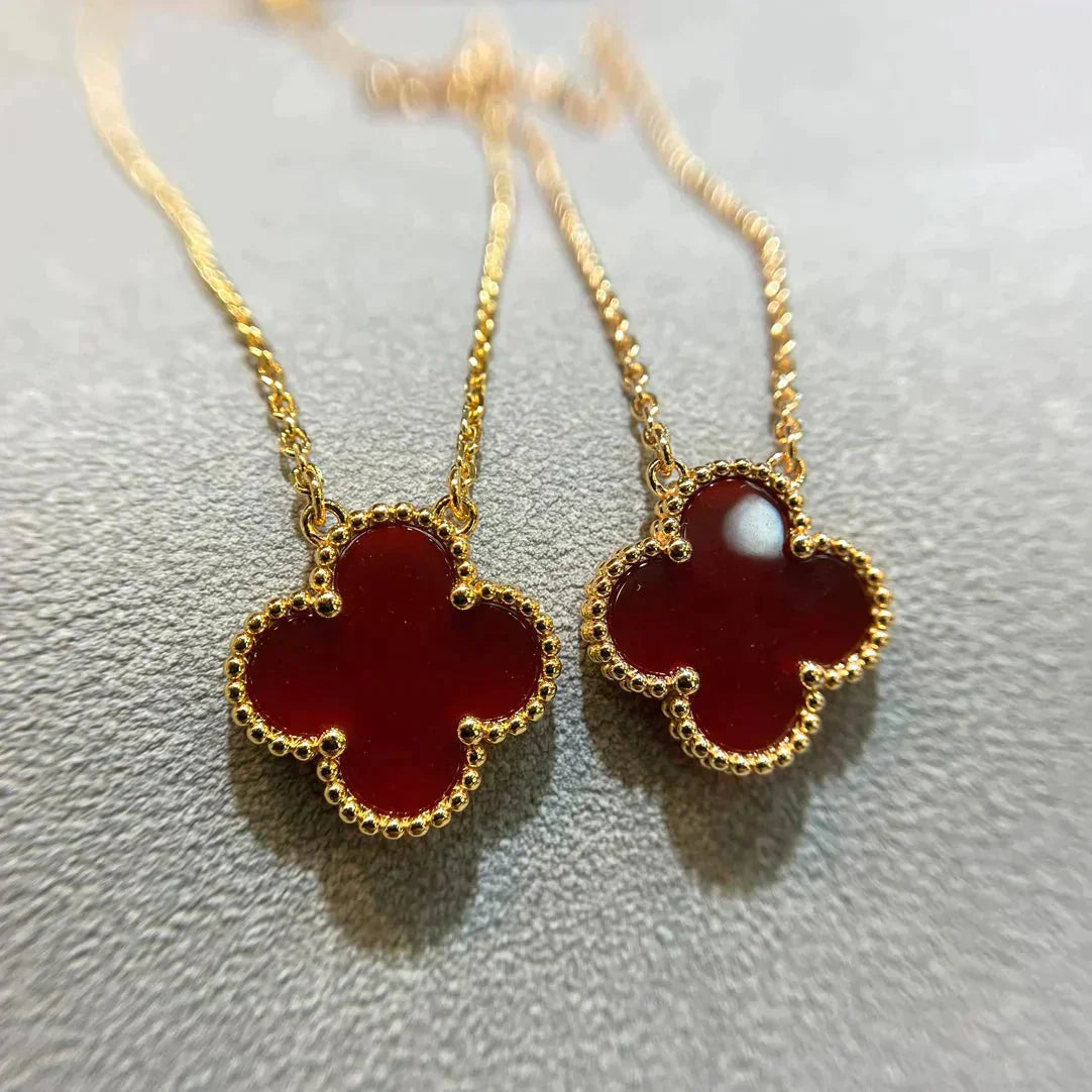 [Lunabriance]CLOVER 15MM CARNELIAN SINGLE FLOWER NECKLACE