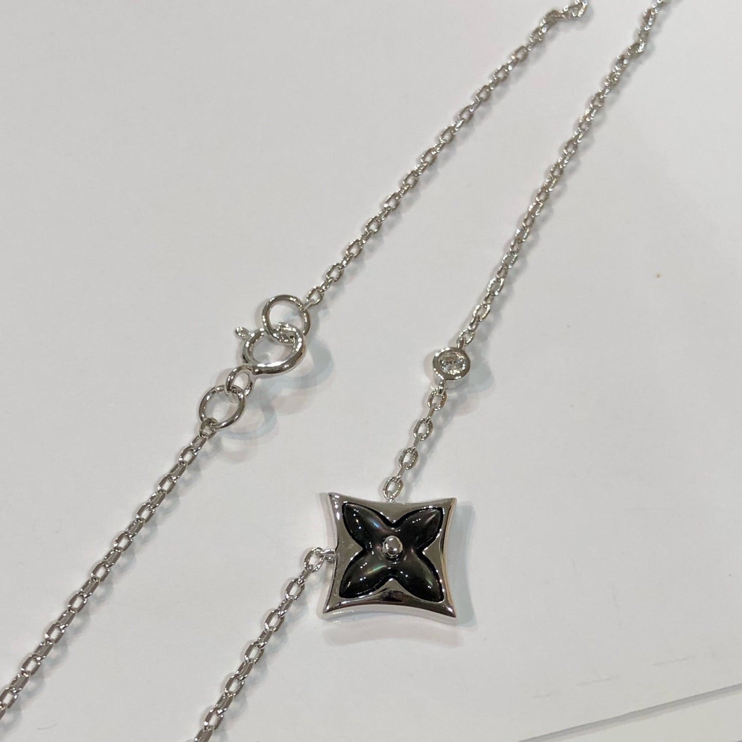 [Lunabriance]STAR BLACK MOP NECKLACE