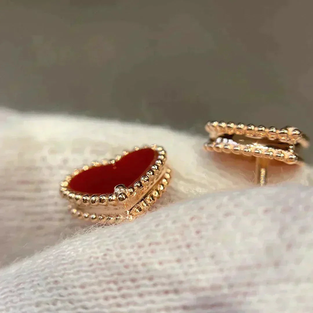 [Lunabriance]HEART CARNELIAN STUD EARRINGS