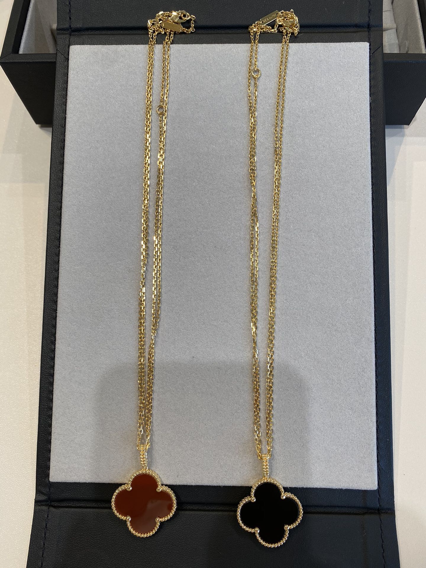 [Lunabriance]CLOVER 25MM NECKLACE GOLD CARNELIAN