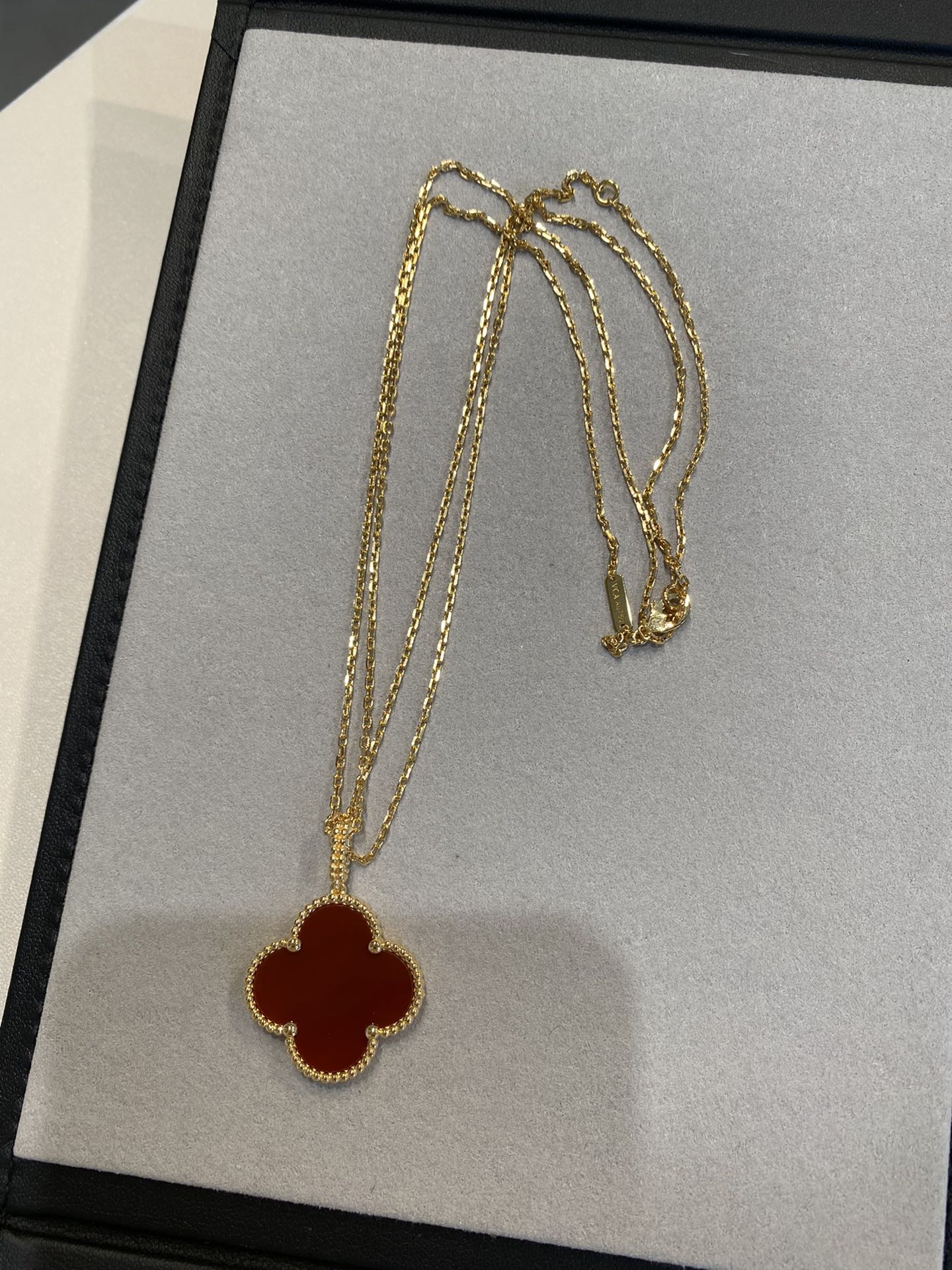 [Lunabriance]CLOVER 25MM NECKLACE GOLD CARNELIAN