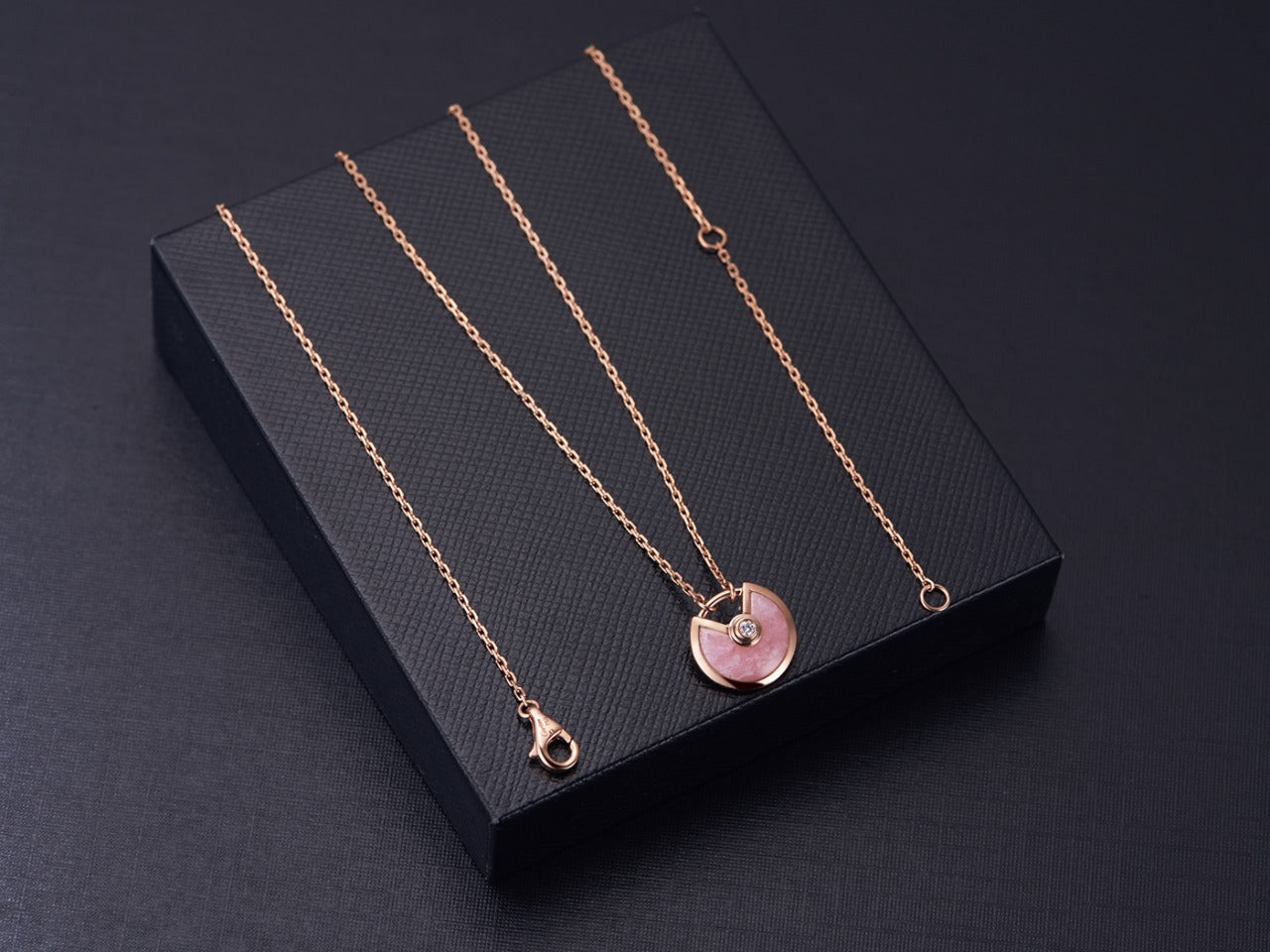 [Lunabriance]AMULETTE ROSE GOLD PINK MOP NECKLACE