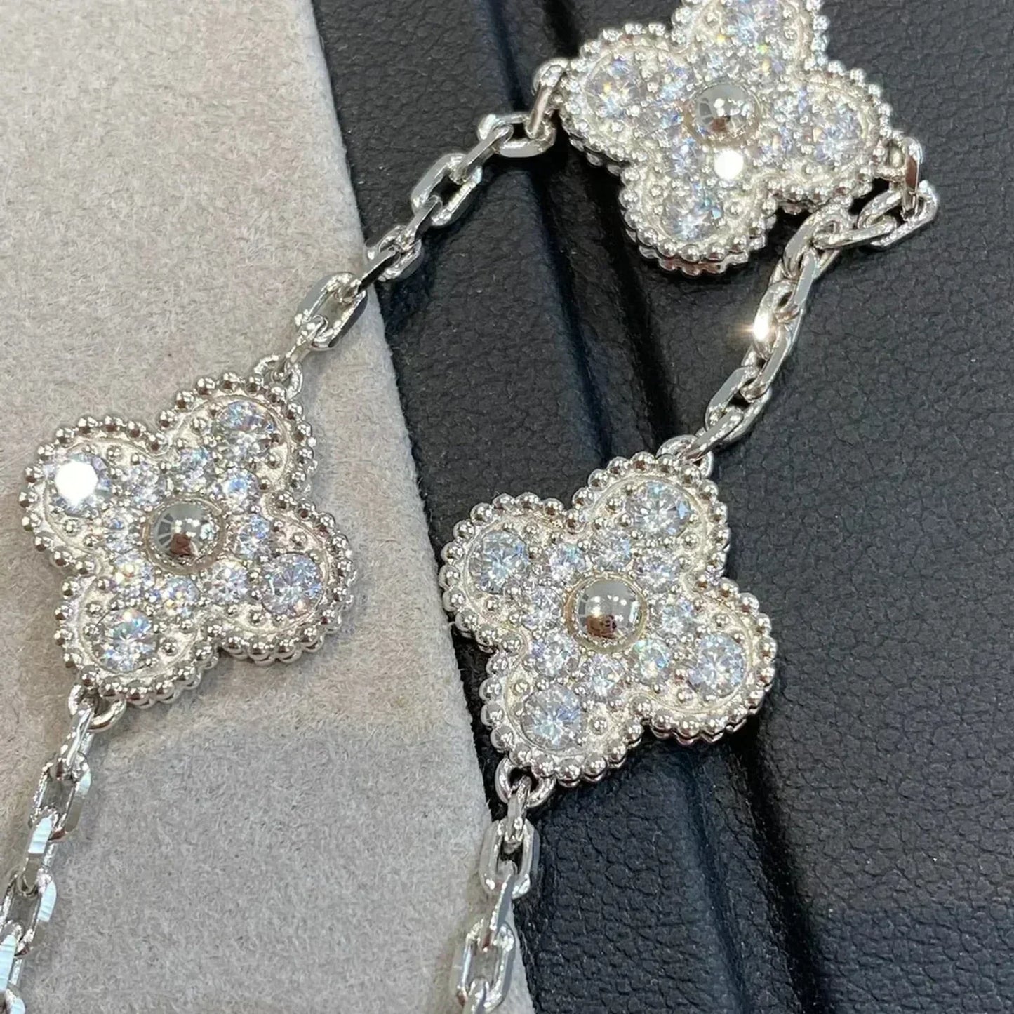 [Lunabriance]CLOVER 5 MOTIFS  DIAMOND BRACELET SILVER