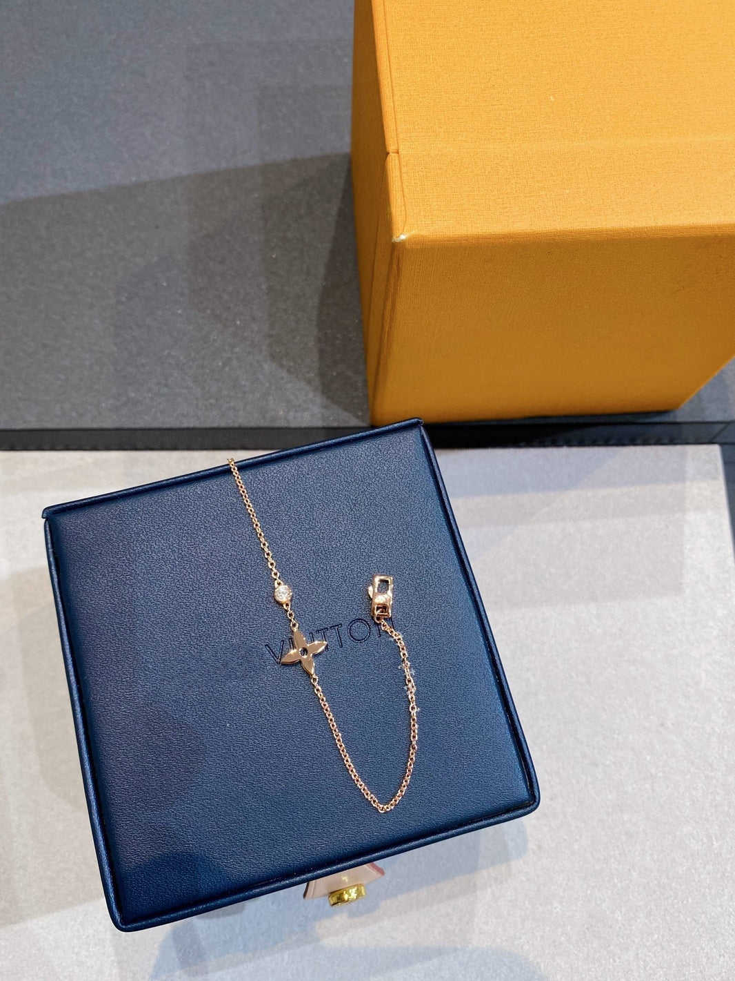 [Luna Brilliance]STAR DIAMOND PINK GOLD BRACELET