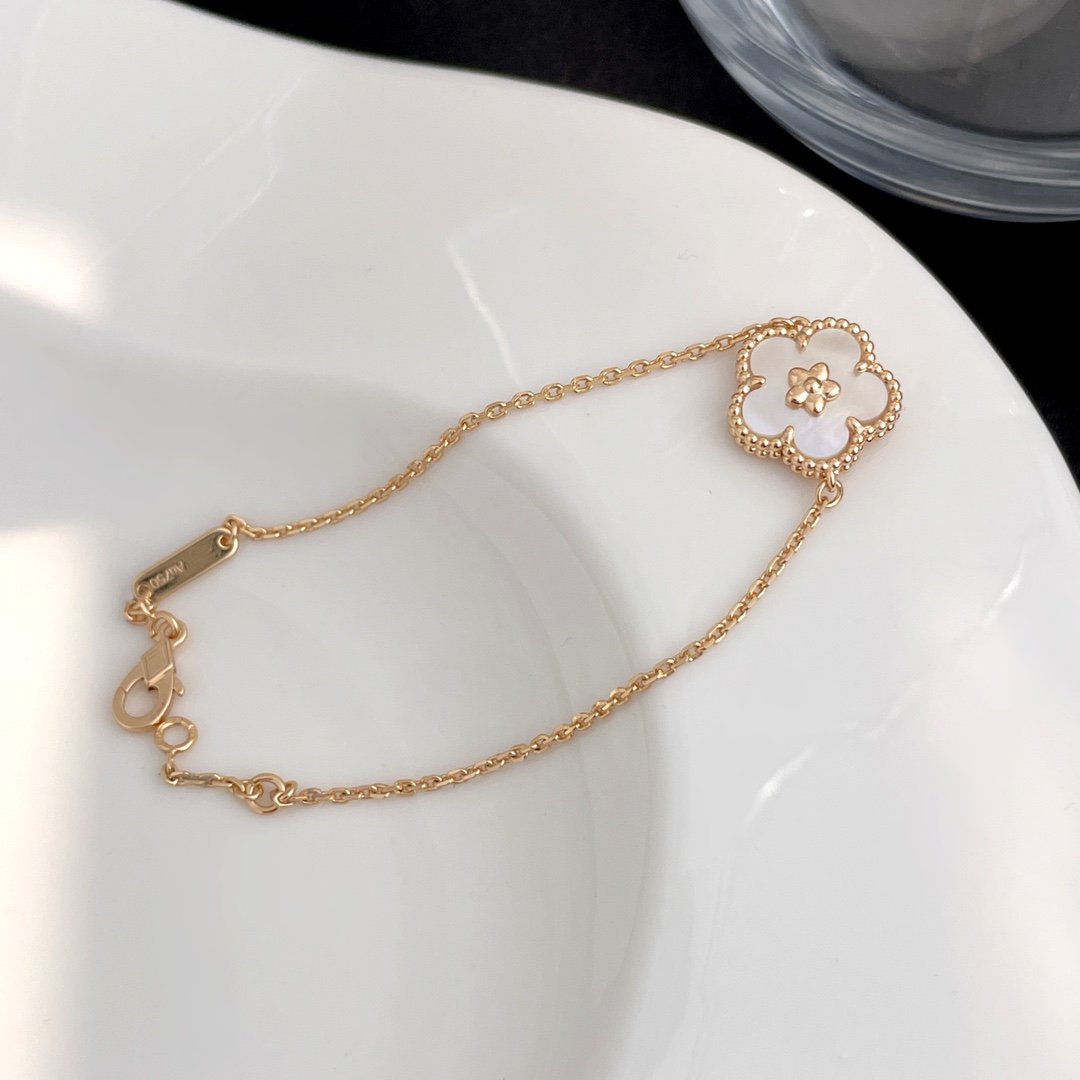 [Lunabriance]LUCKY SPRING ROSE GOLD MOP BRACELET