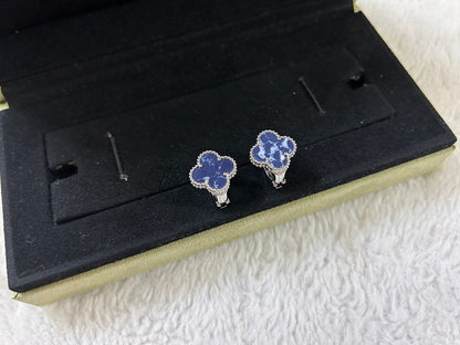 [Lunabriance]CLOVER PIETERSITE MEDIUM STUD EARRINGS