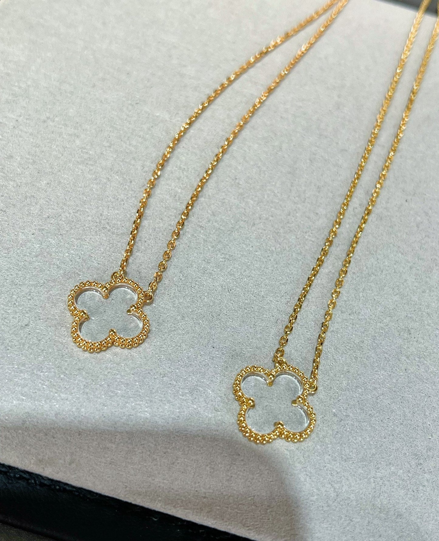 [Lunabriance]CLOVER ROCK CRYSTAL ROSE GOLD NECKLACE