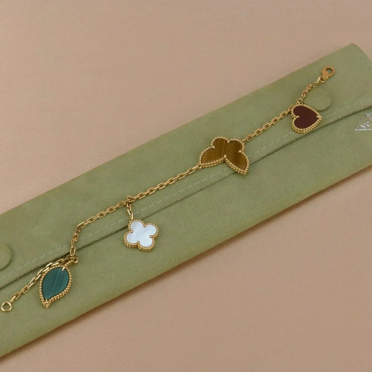 [Lunabriance]LUCKY SPRING 5 MOTIF GOLD BRACELET