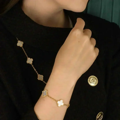 [Luna Brilliance]CLOVER WHITE PEARL MOP 5 MOTIF BRACELET COLLECTION