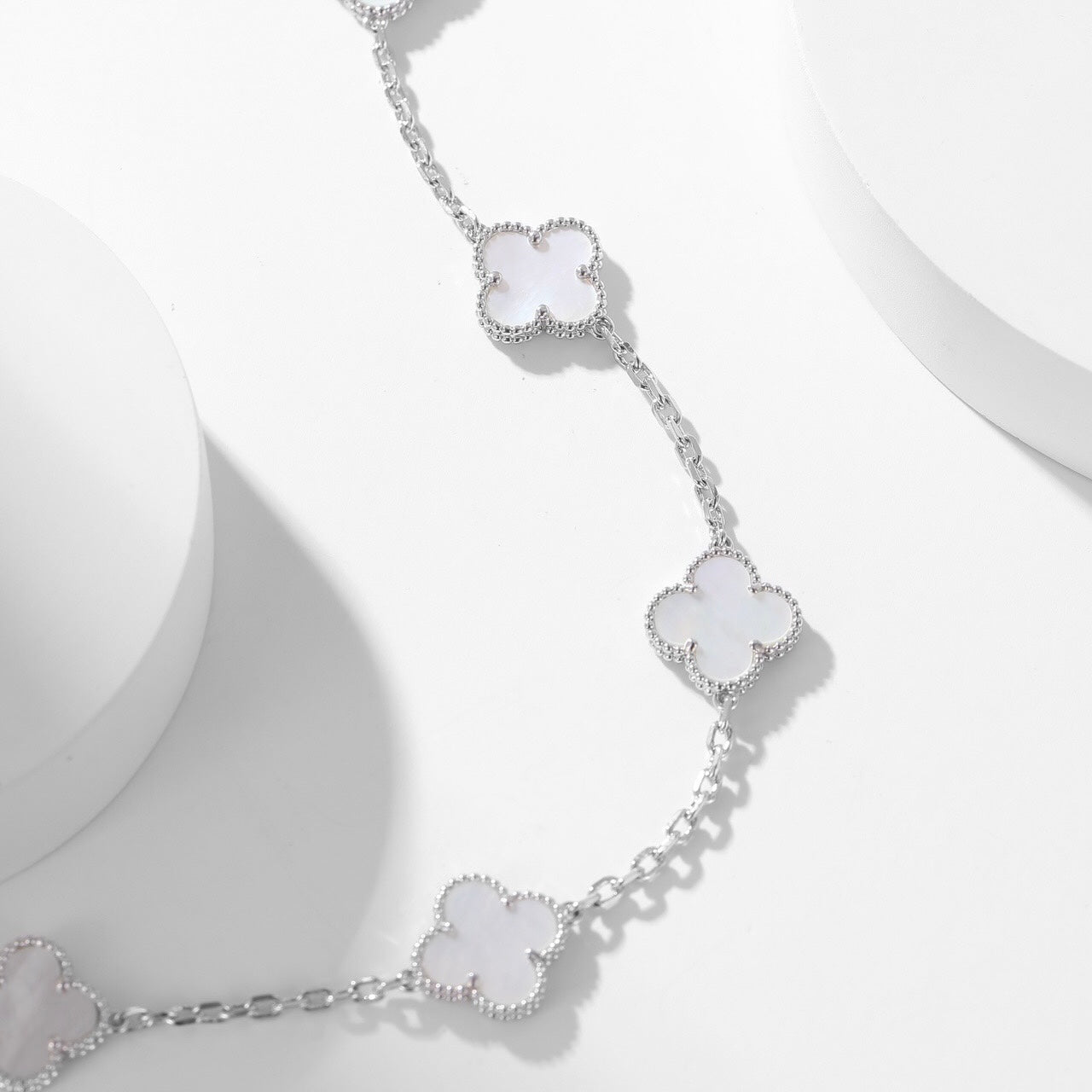 [Lunabriance]CLOVER 10 MOTIFS WHITE MOTHER OF PEARL NECKLACE