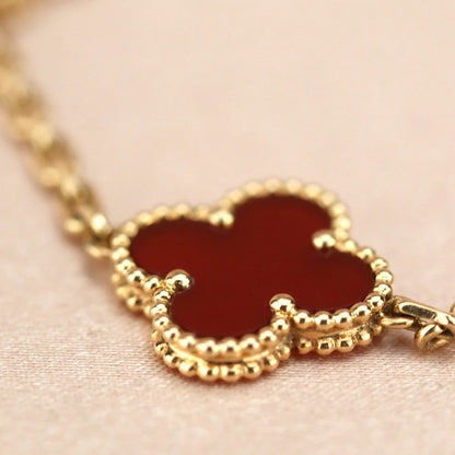 [Luna Brilliance] CLOVER 5 MOTIF RED CORNELIAN BRACELET COLLECTION
