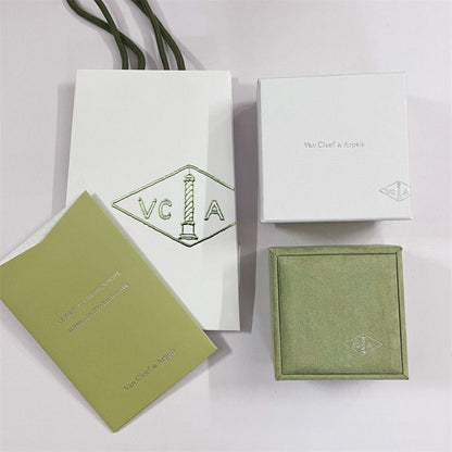 [Luna Brilliance]VA CLOVER BRACELET NECKLACE RING BOX GIFT BAG