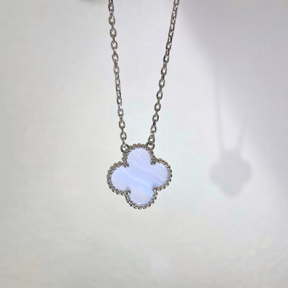 [Lunabriance]CLOVER 15MM BLUE CHALCEDONY NECKLACE SILVER