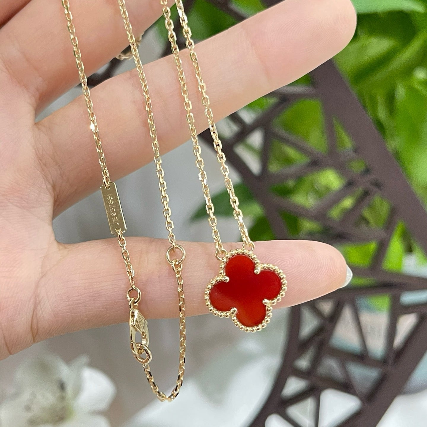 [Lunabriance]CLOVER 15MM CARNELIAN SINGLE FLOWER NECKLACE