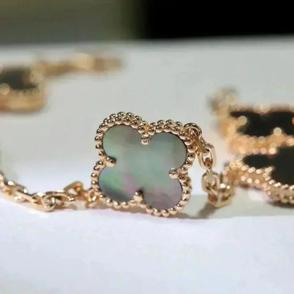 [Luna Brilliance]CLOVER 5 MOTIF GRAY MOP BRACELET COLLECTION