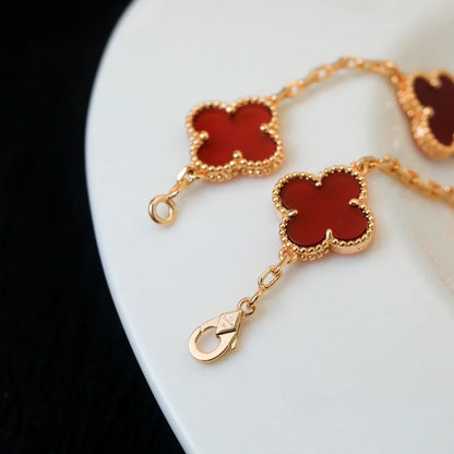 [Luna Brilliance] CLOVER 5 MOTIF RED CORNELIAN BRACELET COLLECTION