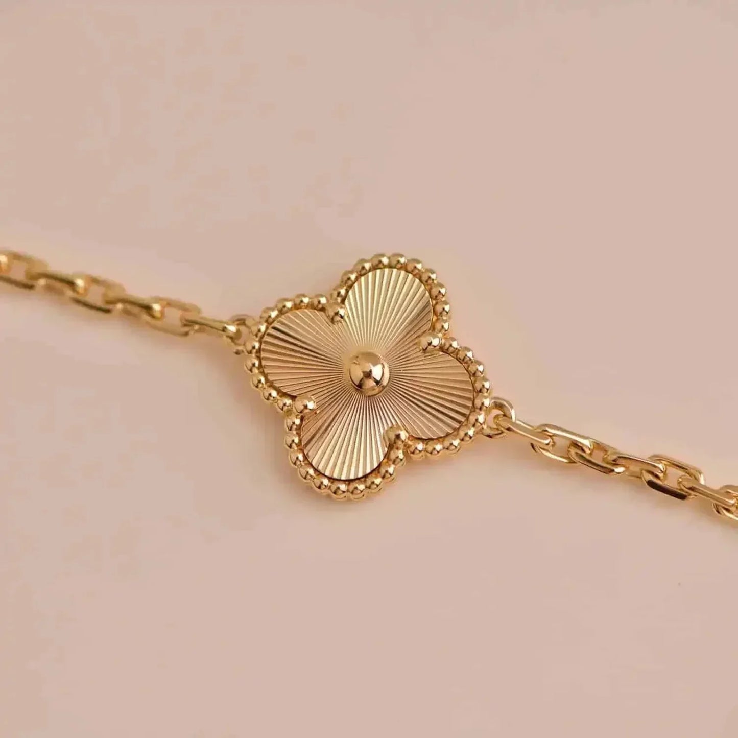 [Lunabriance]CLOVER 5 FLOWERS LASER BRACELET