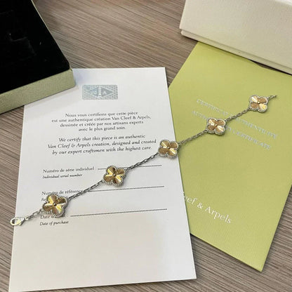 [Luna Brilliance]CLOVER 5 MOTIF LASER BRACELET COLLECTION