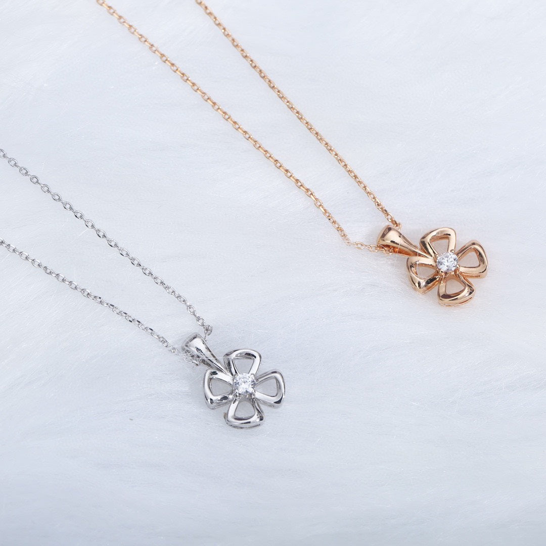 [Lunabriance]FIOREVER NECKLACE DIAMOND CENTER